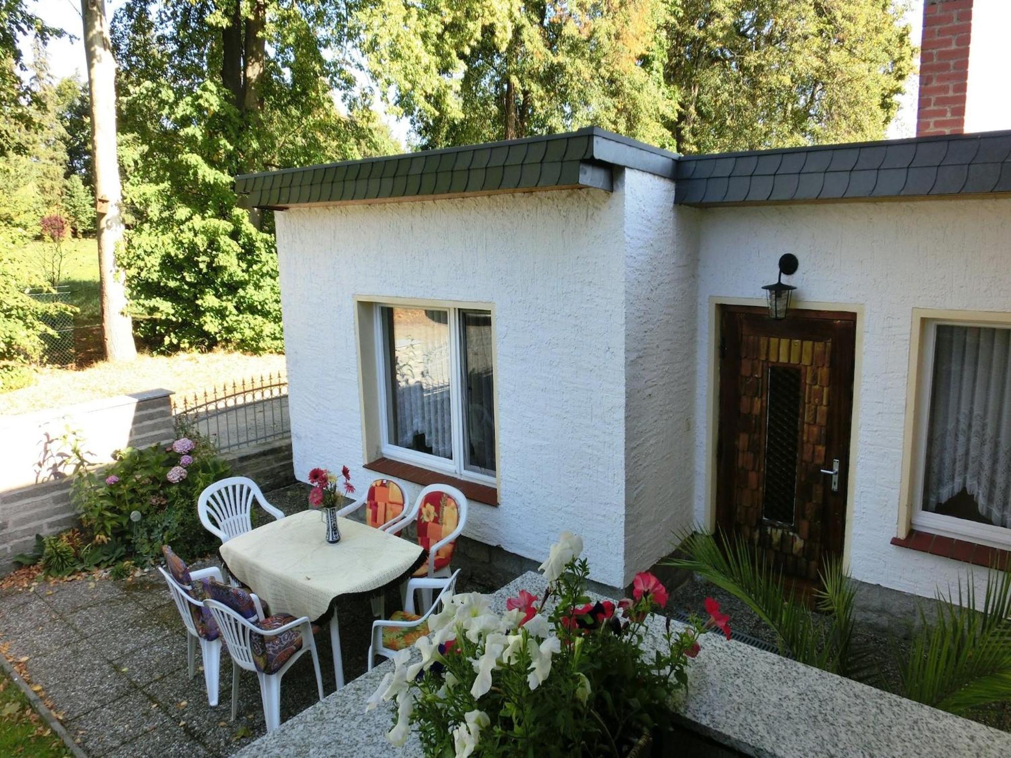 Attractive Bungalow In Ilsenburg With Terrace ภายนอก รูปภาพ