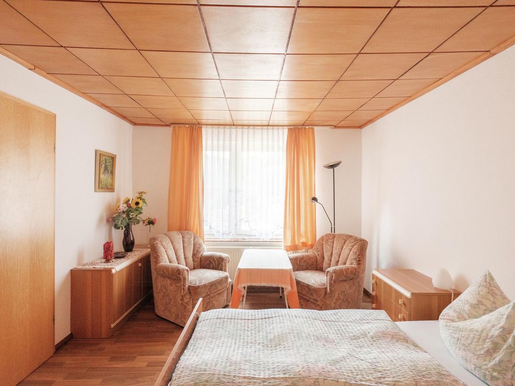 Attractive Bungalow In Ilsenburg With Terrace ภายนอก รูปภาพ